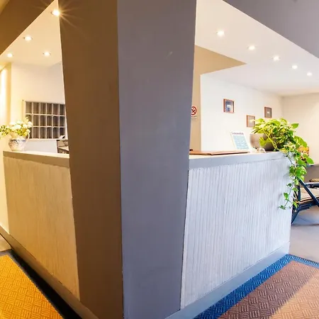 Garden Hotel