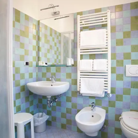 Garden 3* לבנטו