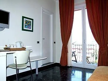 Garden 3*