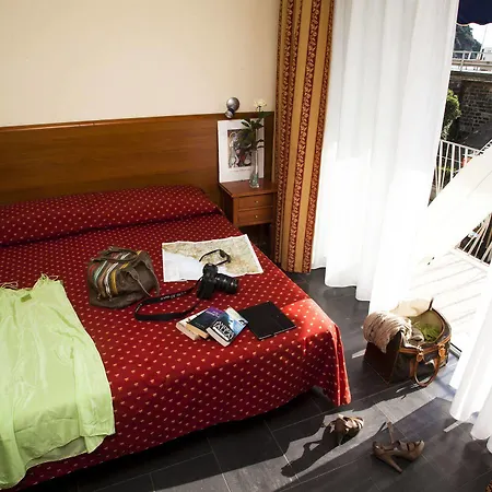 花园酒店 莱万托