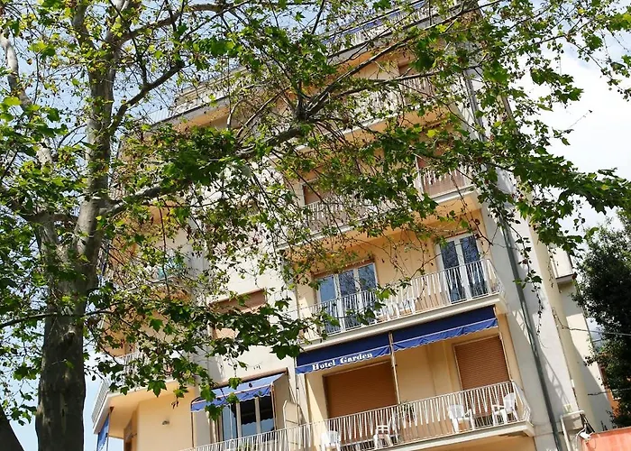 מלון Garden לבנטו