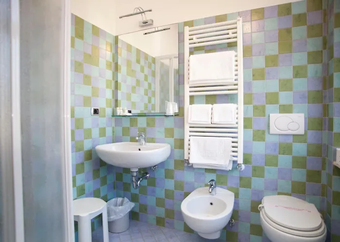 Garden 3* לבנטו