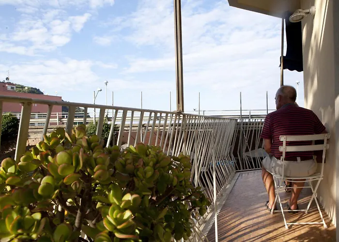 Garden מלון לבנטו